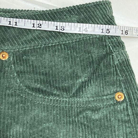 Women’s MOTEL BOOTLEG JEANS IN CORD FOREST GREEN Corduroy sz M/33L 31” Inseam - Picture 10 of 10